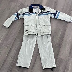 Mens snowboard outfit, pants large jacket XL